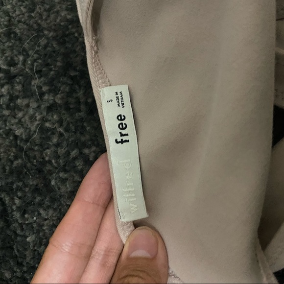 Aritzia Marie Bodysuit - Size Small. NWOT - Picture 3 of 3